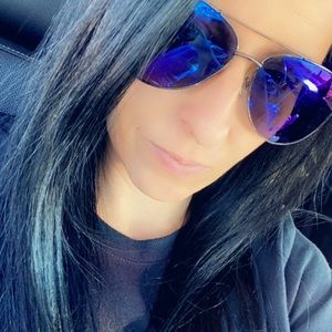 Meet your Posher, Chaille